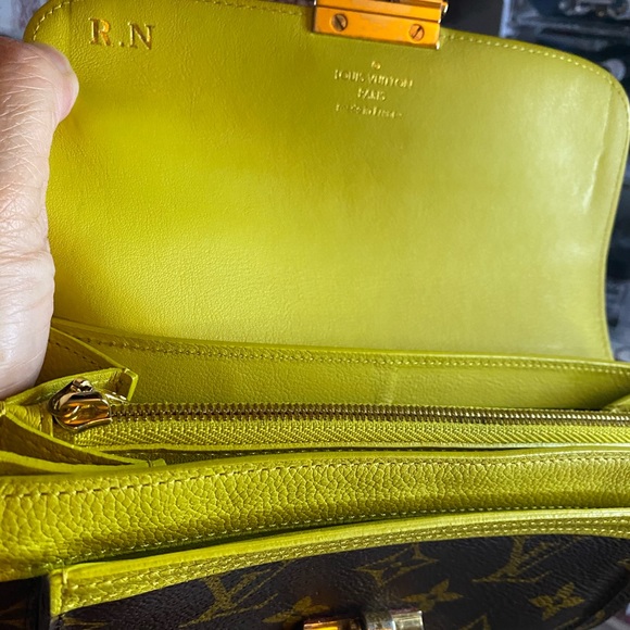 Luis Vuitton Monogram Portefeiulle Elysee - Picture 5 of 6